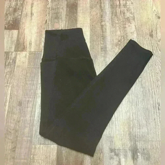 Danskin Women’s Black MidRise Ankle Length Leggings Sz S - Picture 2 of 7